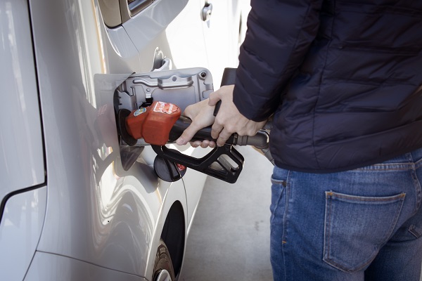 AMENZI de peste 4.000.000 de lei date angajatorilor care desfasoara activitati de comercializare a carburantilor auto tip GPL